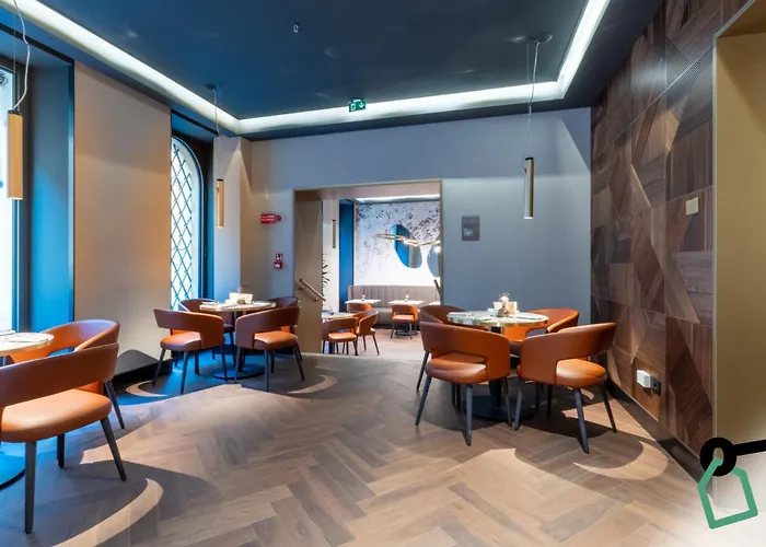 Hotiday Trevi Hotel 4*