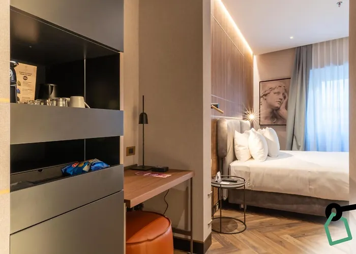 Hotiday Trevi Hotel 4*